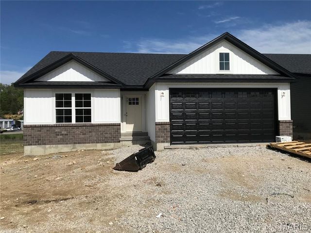 1649 Flagstaff Dr, Festus, MO 63028
