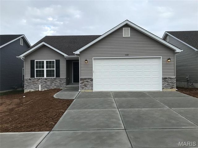 1649 Flagstaff Dr, Festus, MO 63028