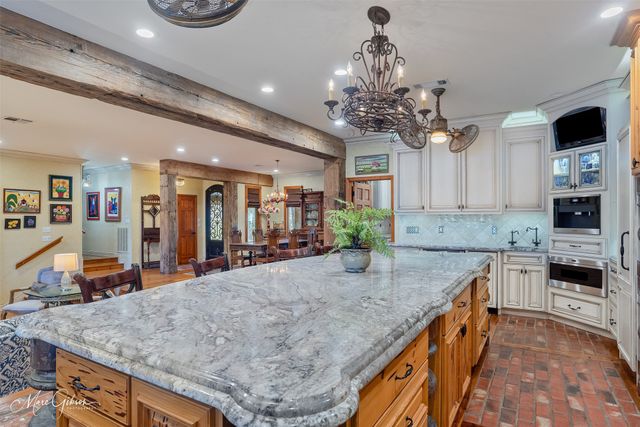 2949 Moss Point Drive, Shreveport, LA 71119