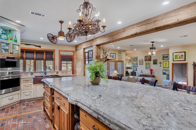 2949 Moss Point Drive, Shreveport, LA 71119