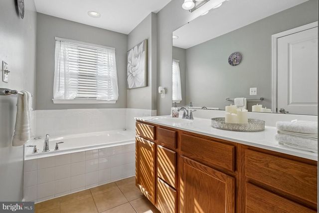 3103 ALLIANCE CT, Fredericksburg, VA 22408
