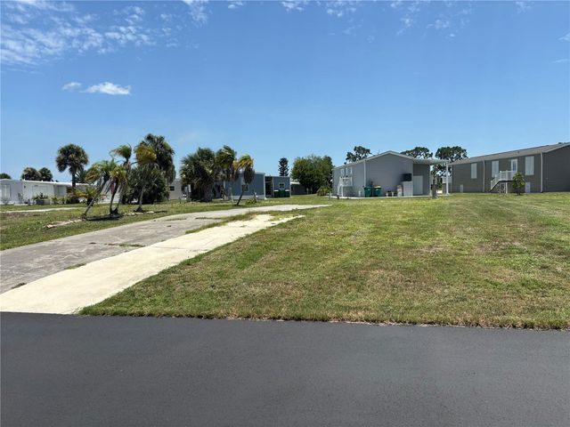 7471 DANVERS CIRCLE, Port Charlotte, FL 33981