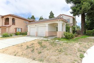 1513 Oyster Bay Court, Salinas, CA 93906