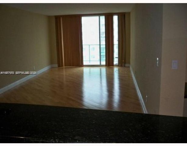 19390 Collins Ave 1220, Sunny Isles Beach, FL 33160