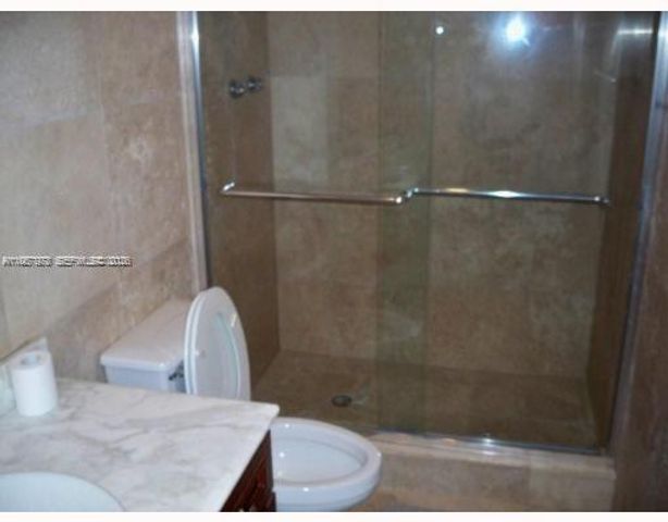 19390 Collins Ave 1220, Sunny Isles Beach, FL 33160