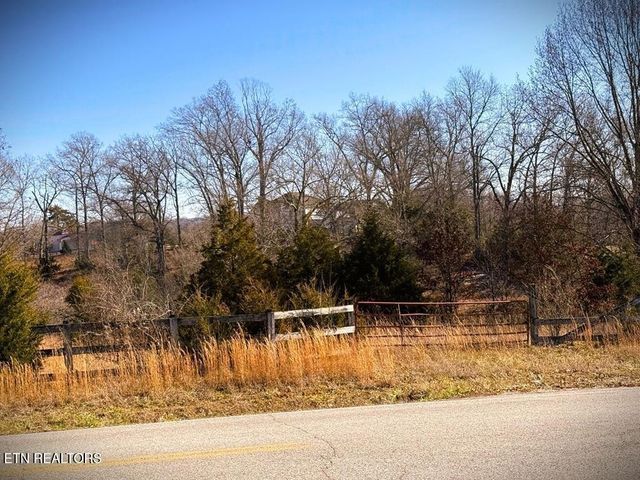 4210 Bunker Hill Rd, Cookeville, TN 38506