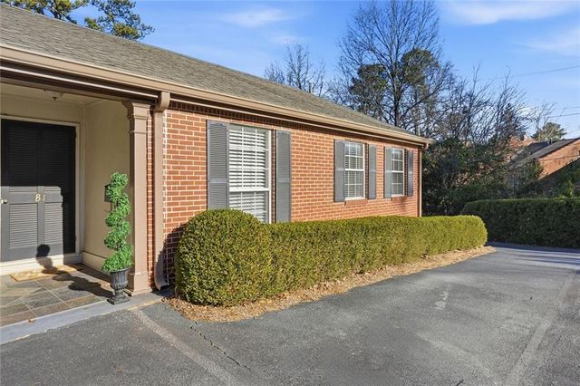 5375 Roswell Road B1, Sandy Springs, GA 30342