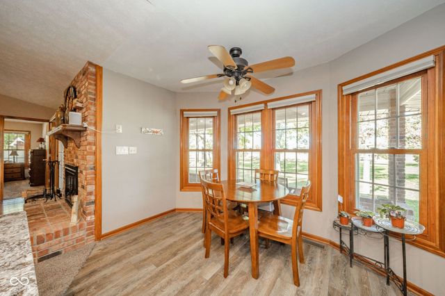 2712 Little John Street, Anderson, IN 46013