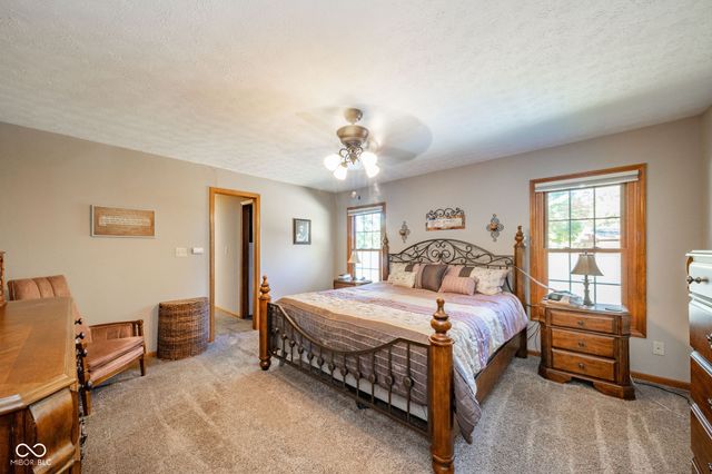 2712 Little John Street, Anderson, IN 46013