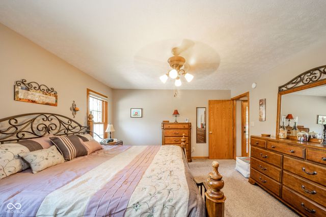 2712 Little John Street, Anderson, IN 46013