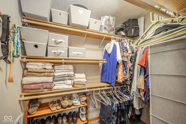 2712 Little John Street, Anderson, IN 46013