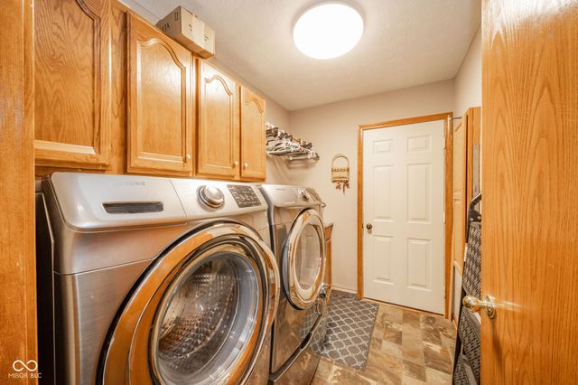 2712 Little John Street, Anderson, IN 46013