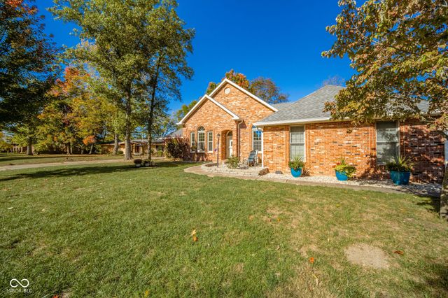 2712 Little John Street, Anderson, IN 46013
