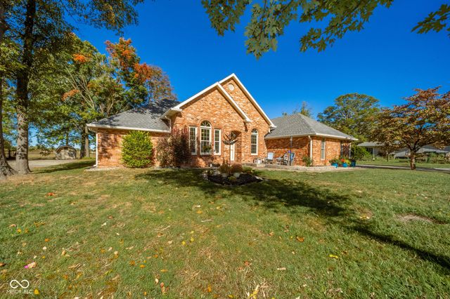 2712 Little John Street, Anderson, IN 46013