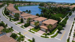 8890 W 33rd Avenue, Hialeah, FL 33018