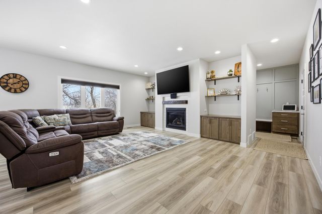 544 Leonard Street, Hawley, MN 56549