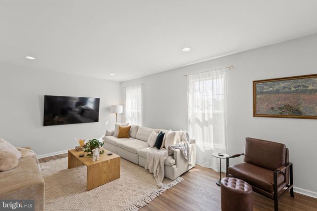 242 BARRISTER ST, Stephenson, VA 22656