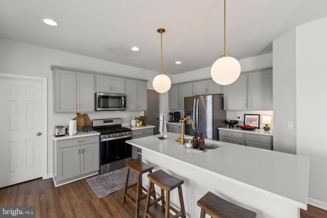 242 BARRISTER ST, Stephenson, VA 22656