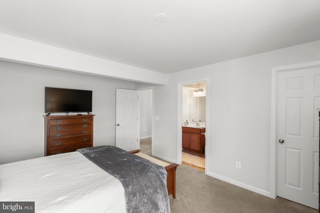 242 BARRISTER ST, Stephenson, VA 22656