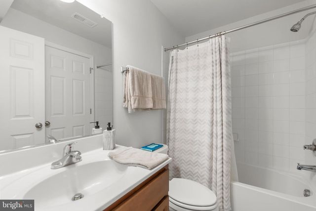 242 BARRISTER ST, Stephenson, VA 22656