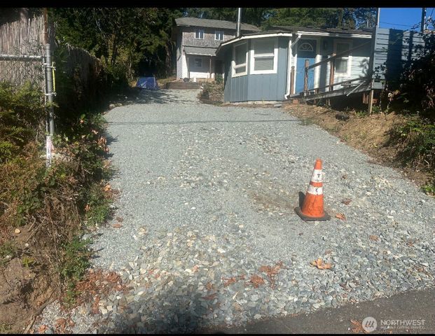 4618 S 150th Street, Tukwila, WA 98188