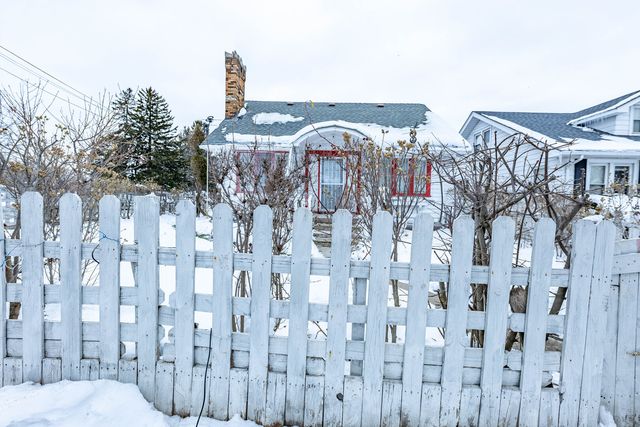 1820 Jenkinson Court, Waukegan, IL 60085