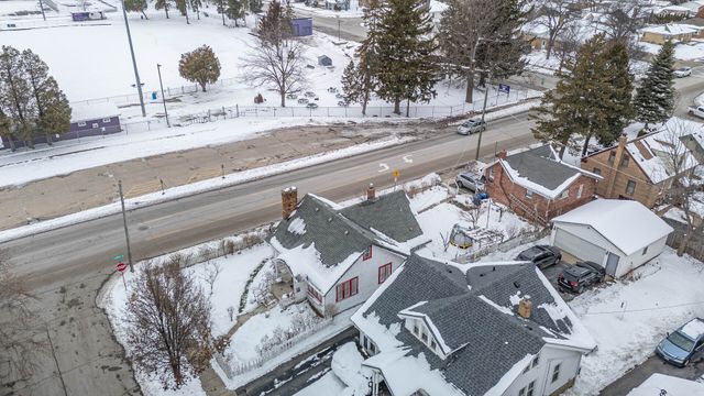 1820 Jenkinson Court, Waukegan, IL 60085