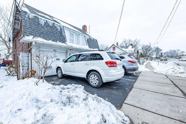 1820 Jenkinson Court, Waukegan, IL 60085