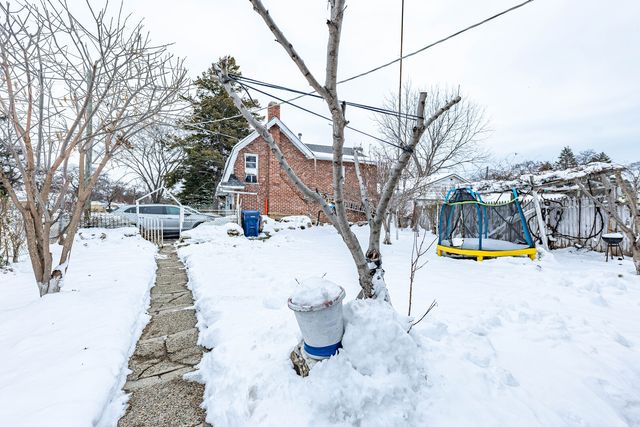 1820 Jenkinson Court, Waukegan, IL 60085