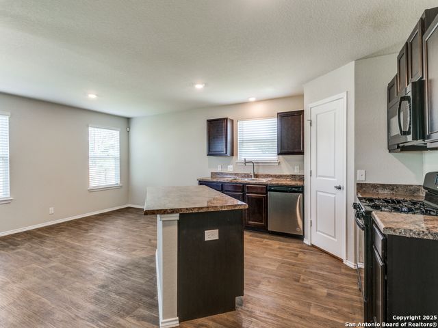 5723 Soothing Water, San Antonio, TX 78244