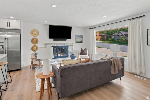 923 E 350 N, Bountiful, UT 84010