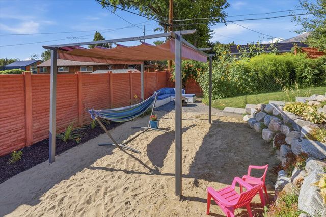 923 E 350 N, Bountiful, UT 84010