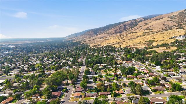 923 E 350 N, Bountiful, UT 84010