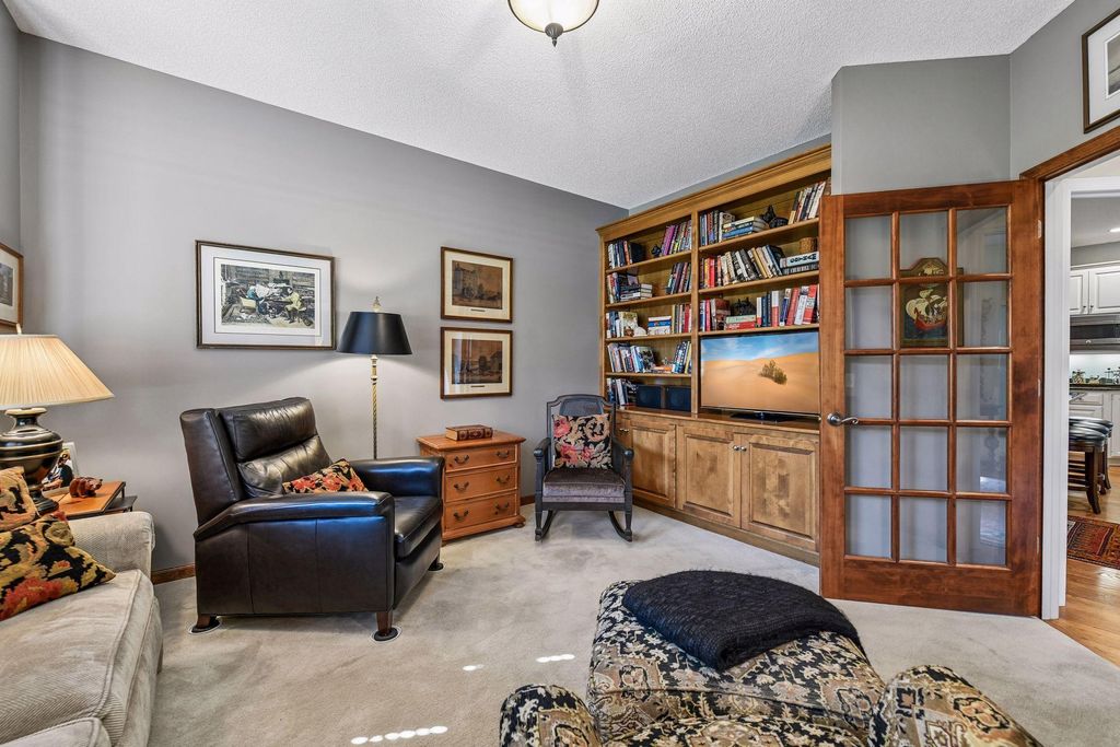 635 Waycliffe Drive N, Wayzata, MN 55391 — photo 4