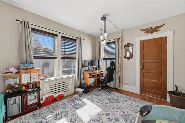 9 Hamilton Street, Clinton, MA 01510