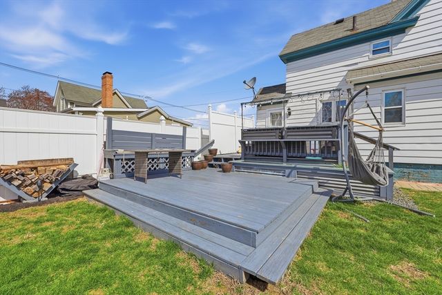 9 Hamilton Street, Clinton, MA 01510