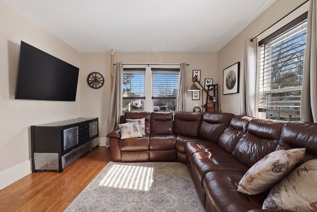 9 Hamilton Street, Clinton, MA 01510