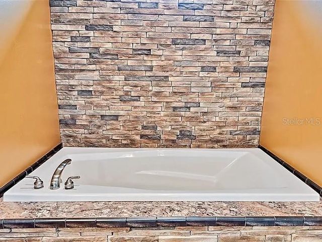 10531 NE 93RD LANE, Bronson, FL 32621