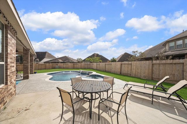 2283 Rising Bay Court, League City, TX 77573