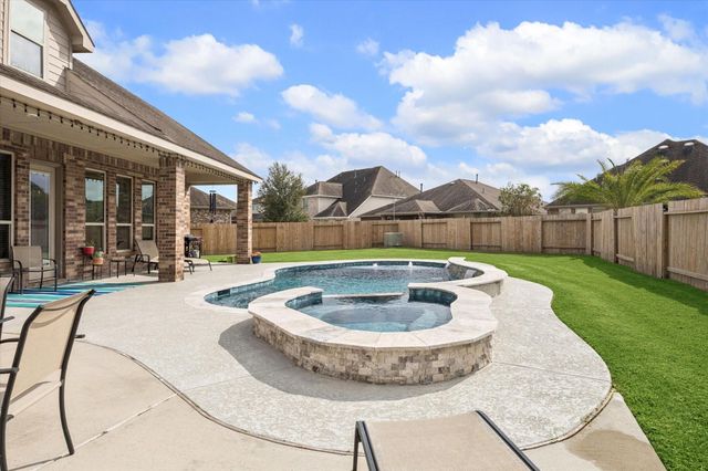 2283 Rising Bay Court, League City, TX 77573