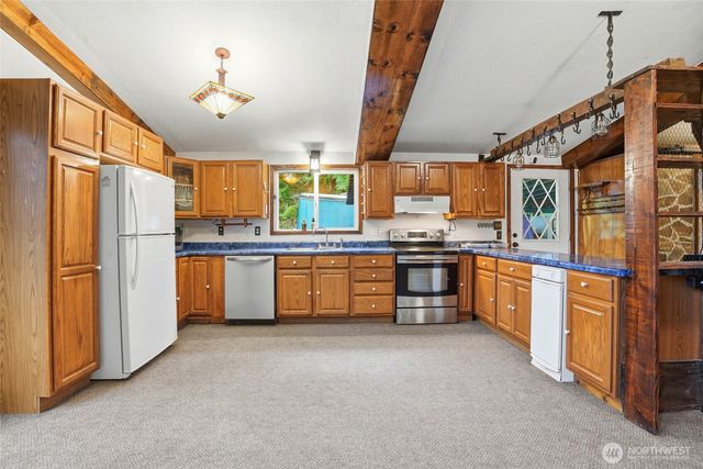 40408 NE Cedar Ridge Road, Amboy, WA 98601