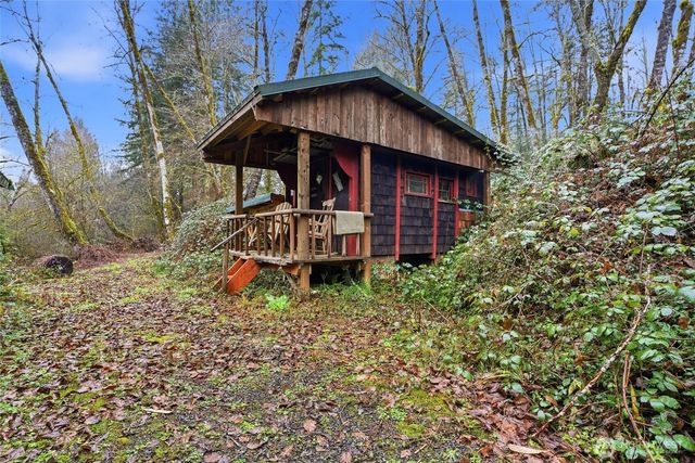 40408 NE Cedar Ridge Road, Amboy, WA 98601