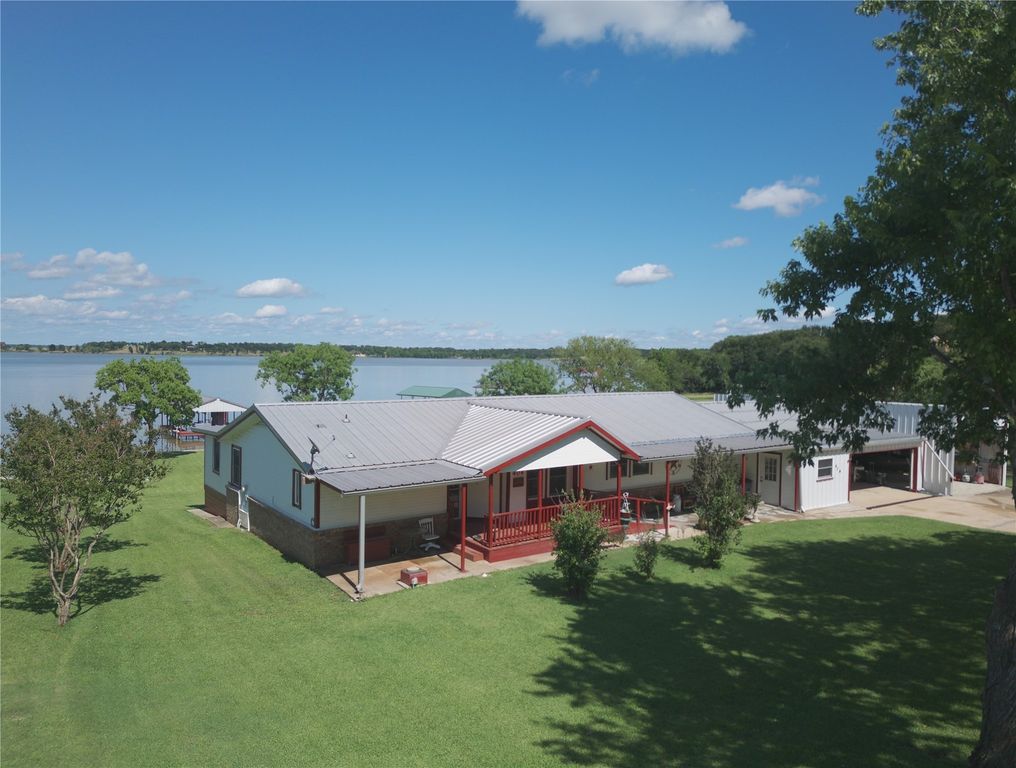 404 SE CR 3048C, Corsicana, TX 75109