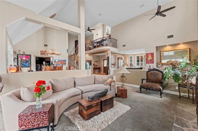 39455 Avenida La Cresta, Murrieta, CA 92562