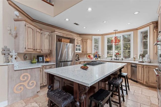 39455 Avenida La Cresta, Murrieta, CA 92562