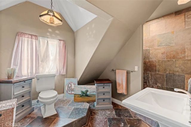 39455 Avenida La Cresta, Murrieta, CA 92562