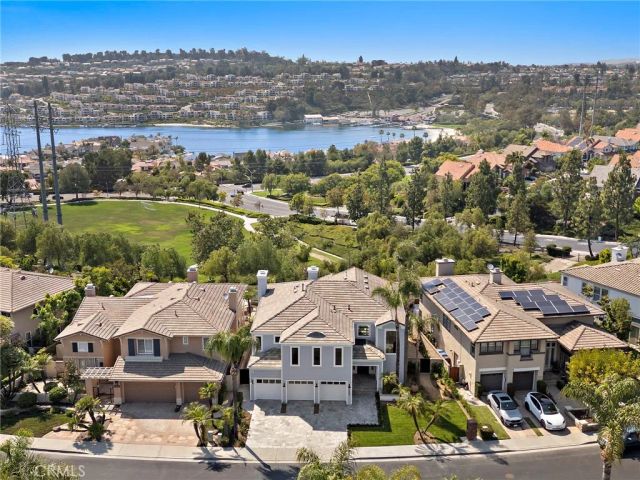 22661 Sweetmeadow, Mission Viejo, CA 92692
