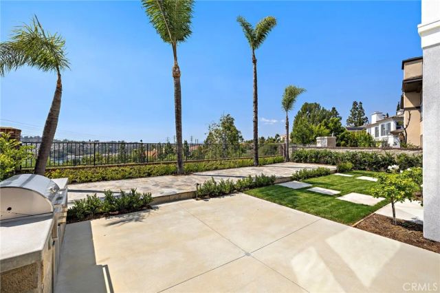 22661 Sweetmeadow, Mission Viejo, CA 92692