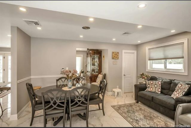 3012 Mandalay Beach Road, Wantagh, NY 11793