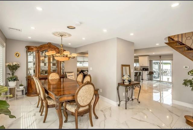 3012 Mandalay Beach Road, Wantagh, NY 11793